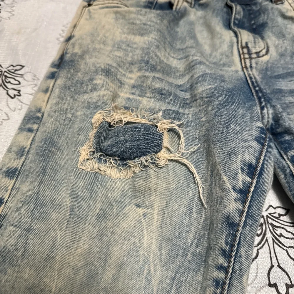 Jeans - Picture 3 of 7